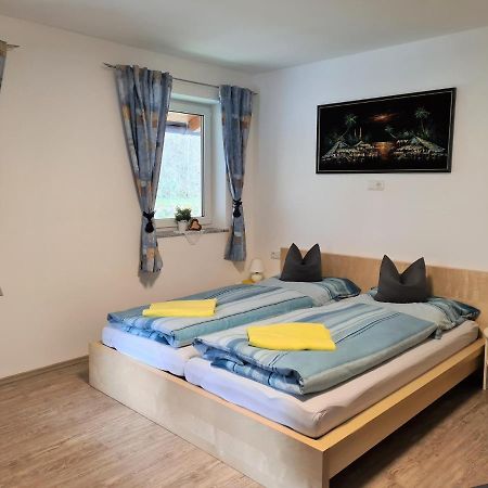 Apartment Am Ziller Schwendau Esterno foto