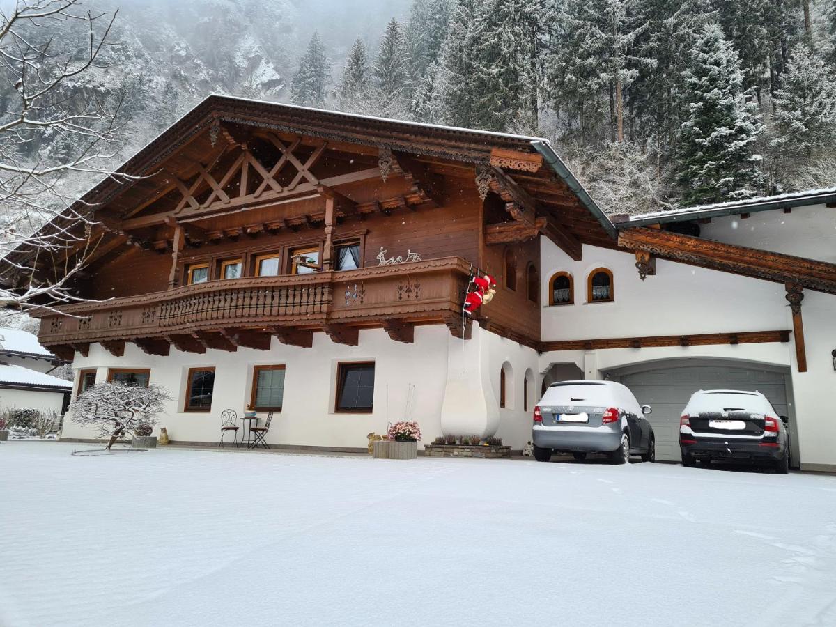 Apartment Am Ziller Schwendau Esterno foto
