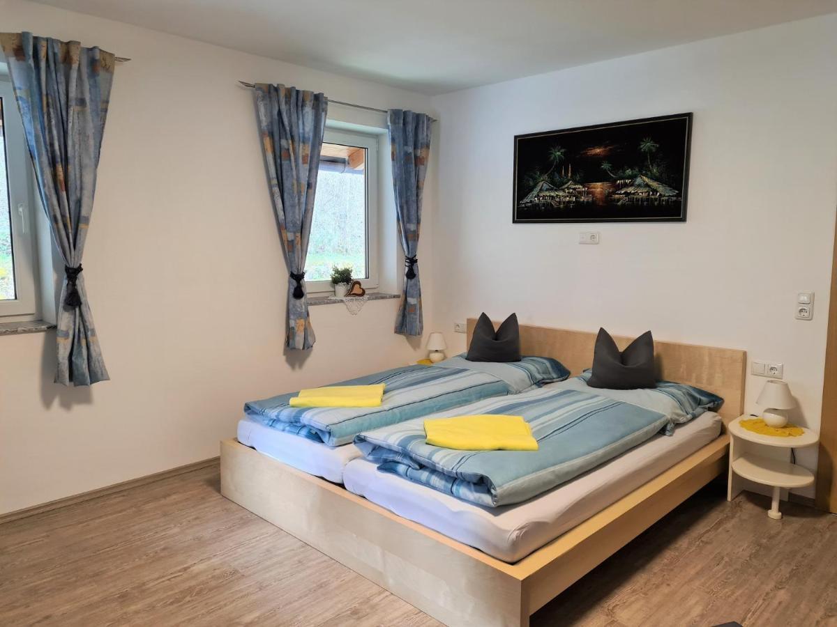 Apartment Am Ziller Schwendau Esterno foto
